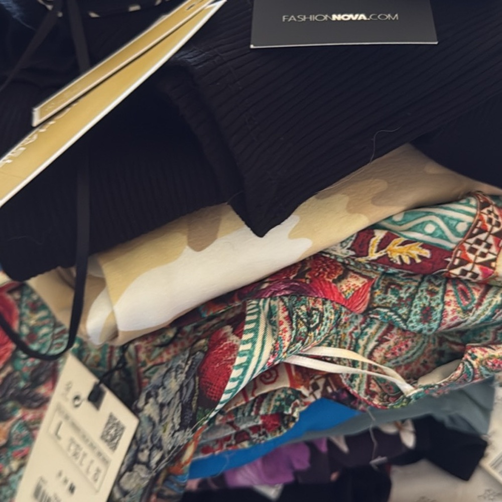 Multiple woman’s clothes all brand new